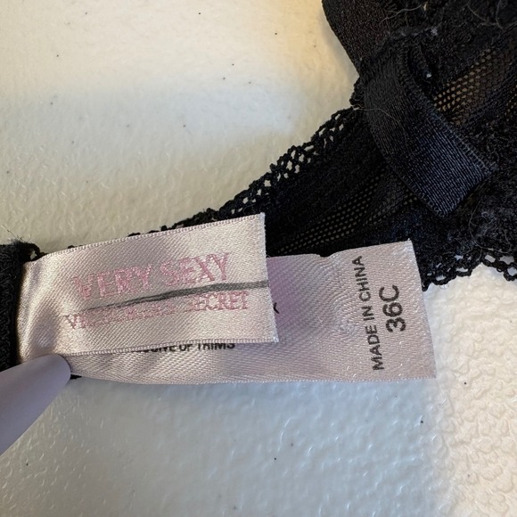 Victoria's Secret Very Sexy Black Mesh Lace Heart Babydoll Slip 36C - Picture 6 of 6